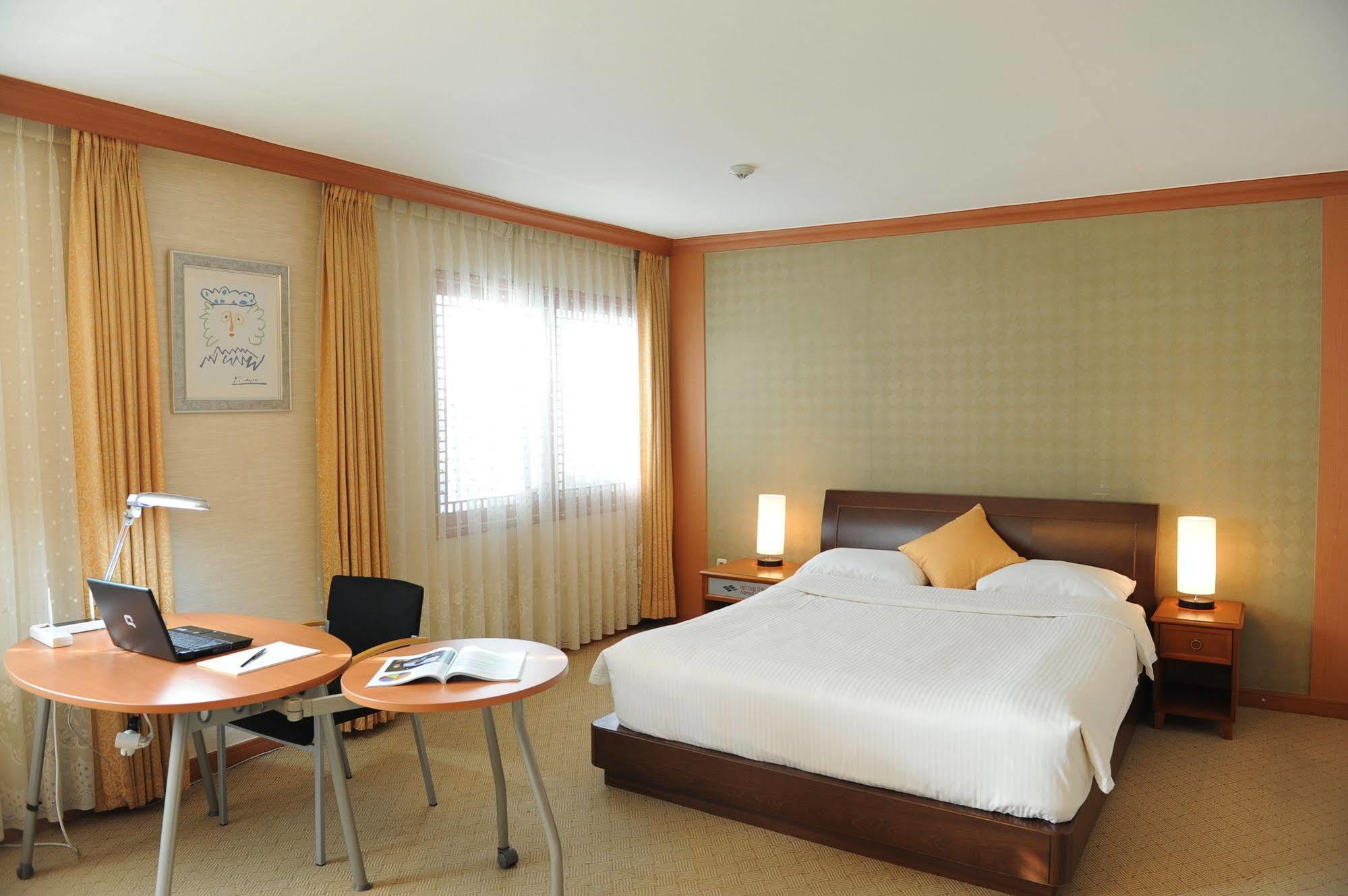 Admiral Hotel Geoje Zewnętrze zdjęcie